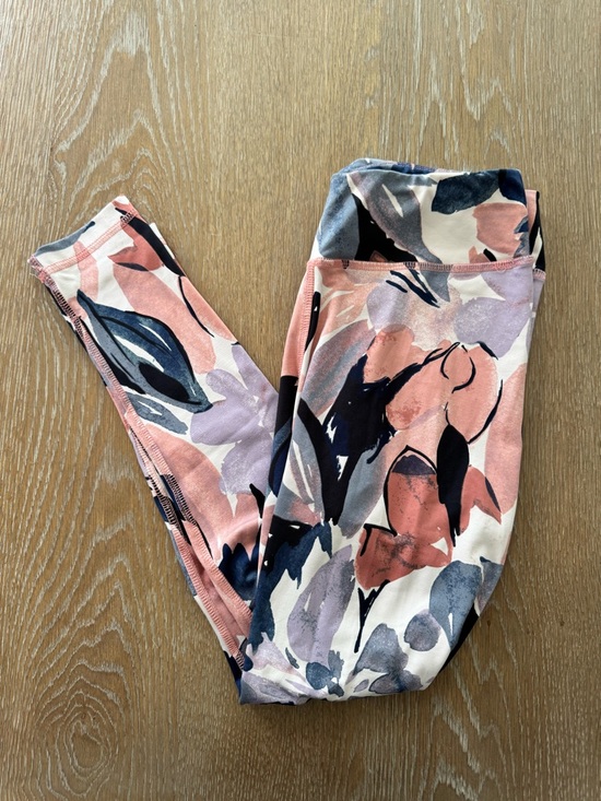 A Pea in the Pod Pants - A Pea in the Pod Maternity Leggings in Pink, Navy, Lavender